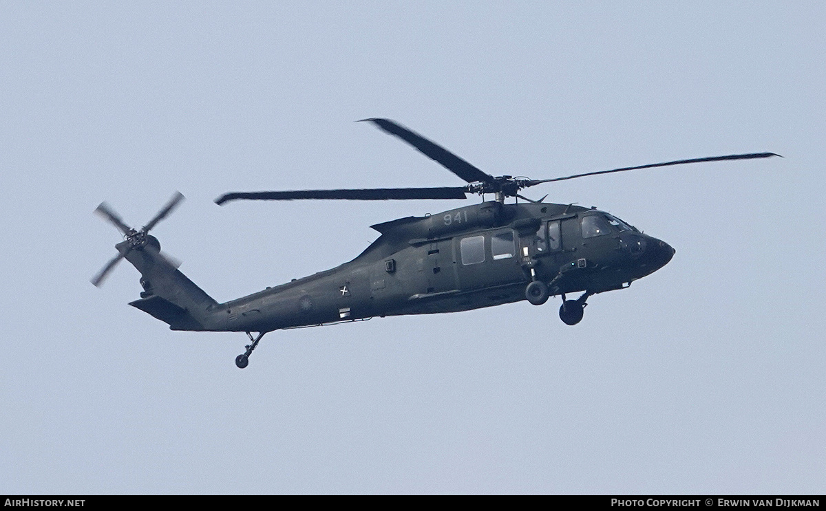 Aircraft Photo of 941 / 27325 | Sikorsky UH-60M Black Hawk (S-70A) | Taiwan - Air Force | AirHistory.net #763823