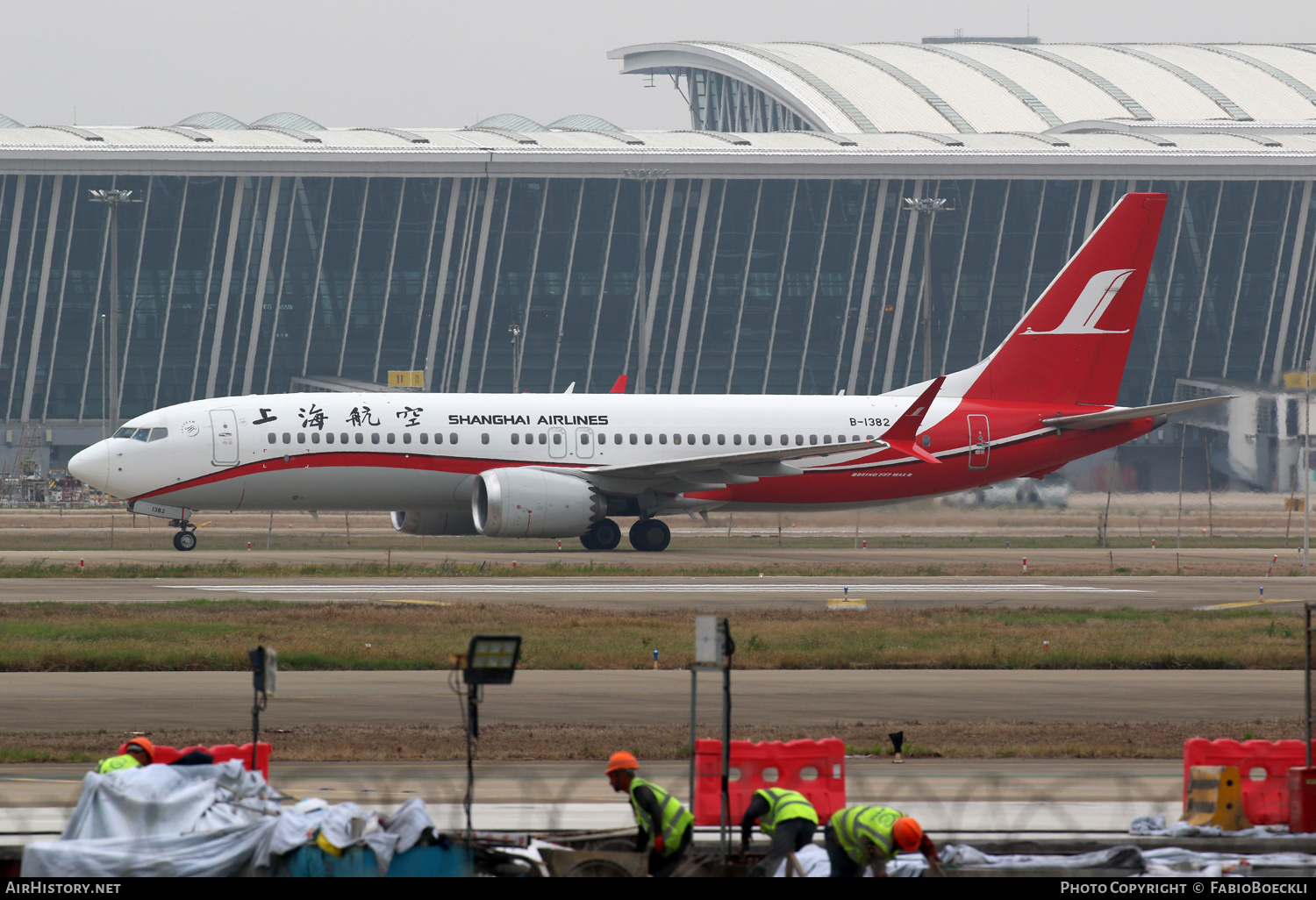 Aircraft Photo of B-1382 | Boeing 737-8 Max 8 | Shanghai Airlines | AirHistory.net #763940