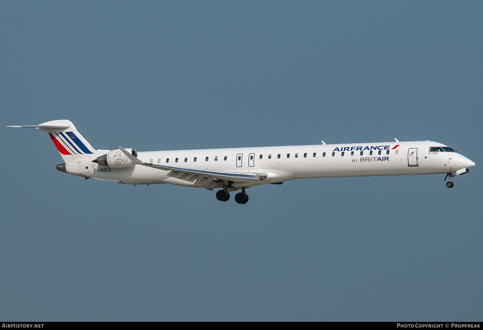 Aircraft Photo of F-HMLE | Bombardier CRJ-1000EL NG (CL-600-2E25) | Air France | AirHistory.net #763954