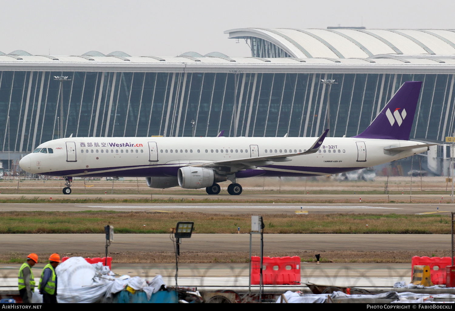 Aircraft Photo of B-321T | Airbus A321-211 | West Air | AirHistory.net #763956