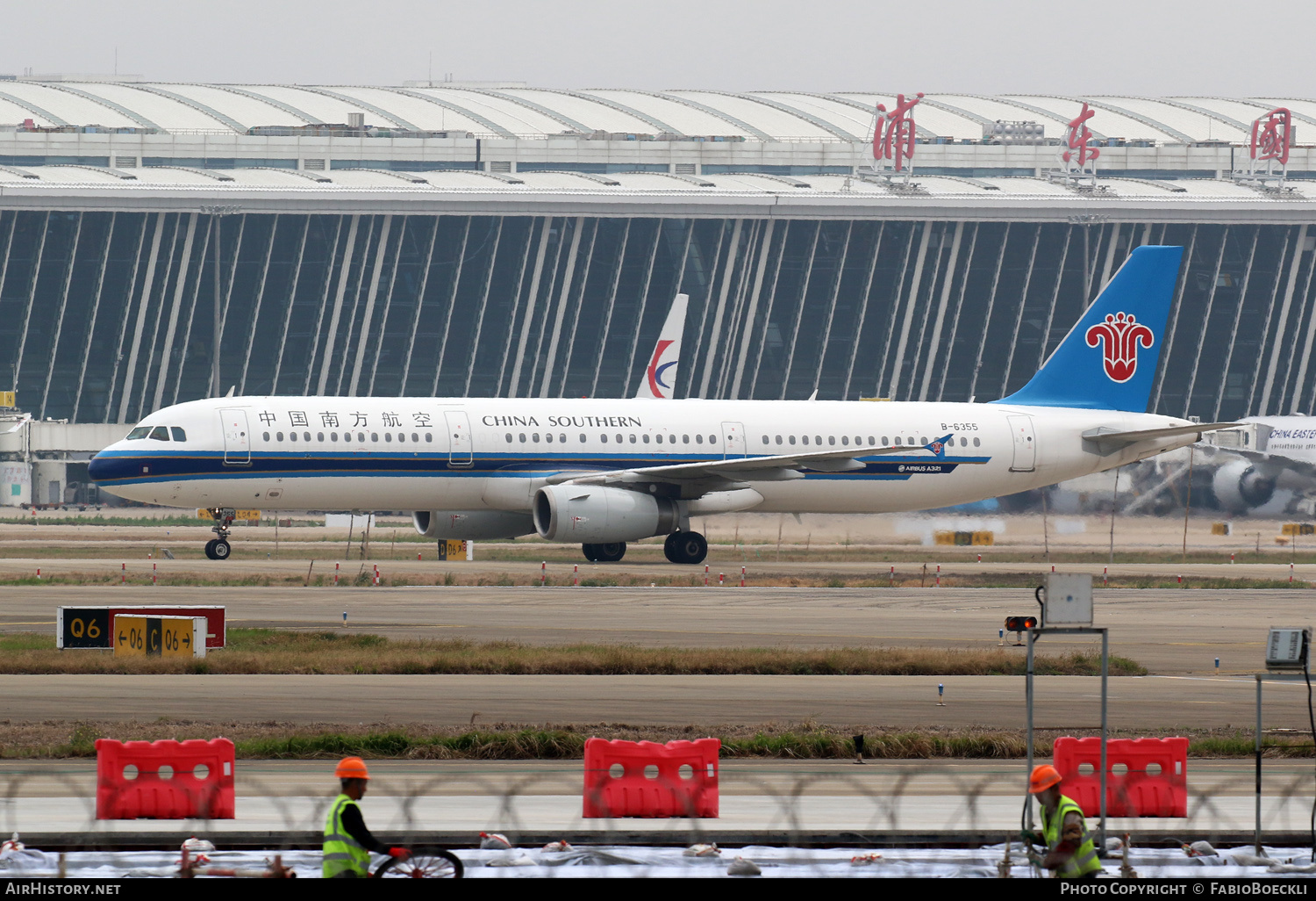 Aircraft Photo of B-6355 | Airbus A321-231 | China Southern Airlines | AirHistory.net #763981