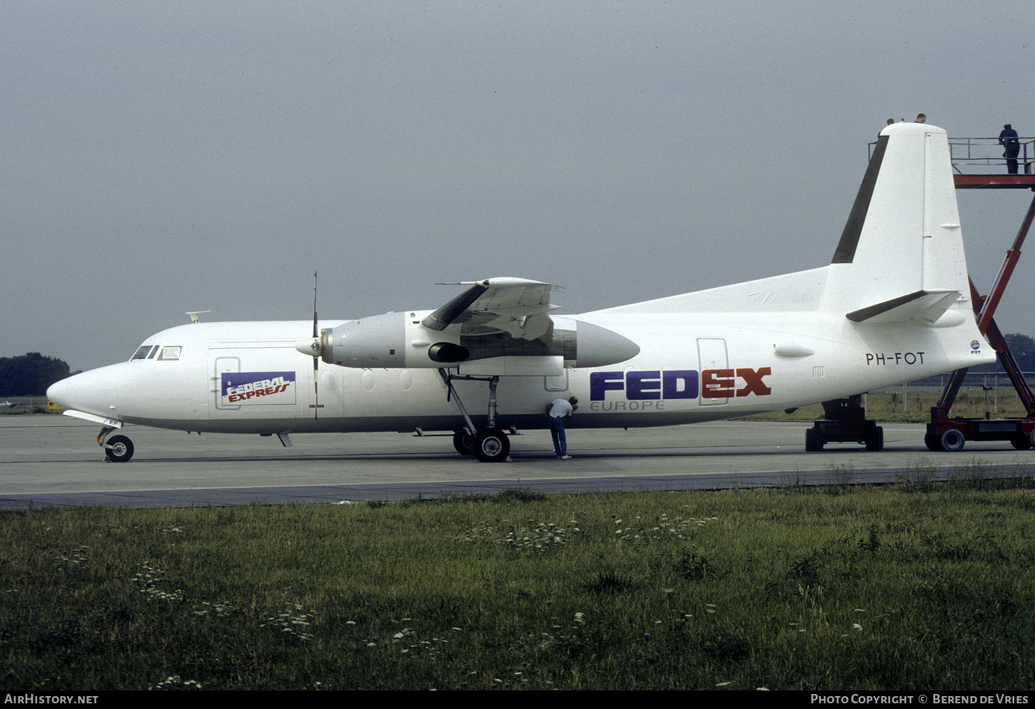 Aircraft Photo of PH-FOT | Fokker F27-600 Friendship | Fedex - Federal Express Europe | AirHistory.net #764036