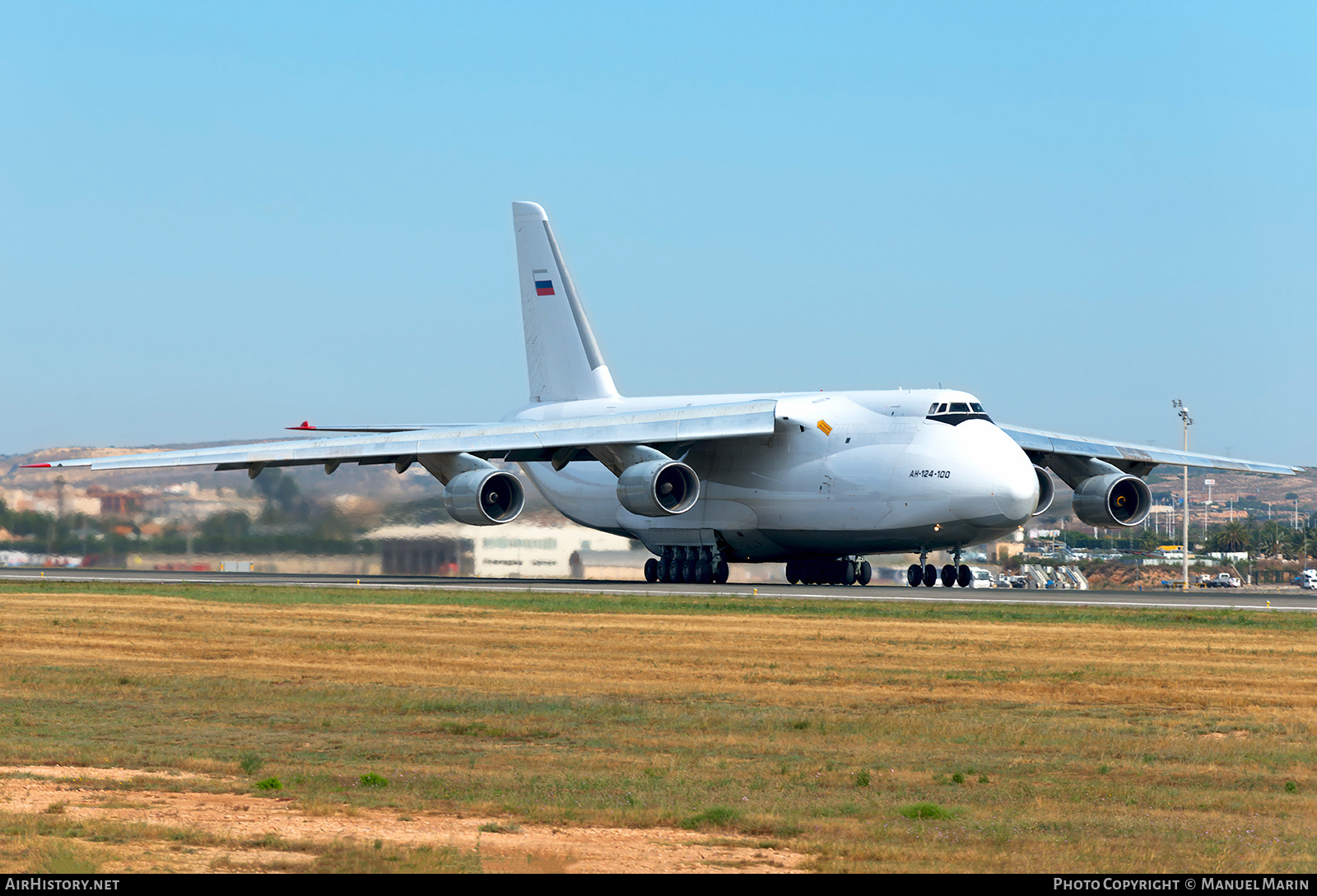 Aircraft Photo of RA-82042 | Antonov An-124-100 Ruslan | AirHistory.net #764066