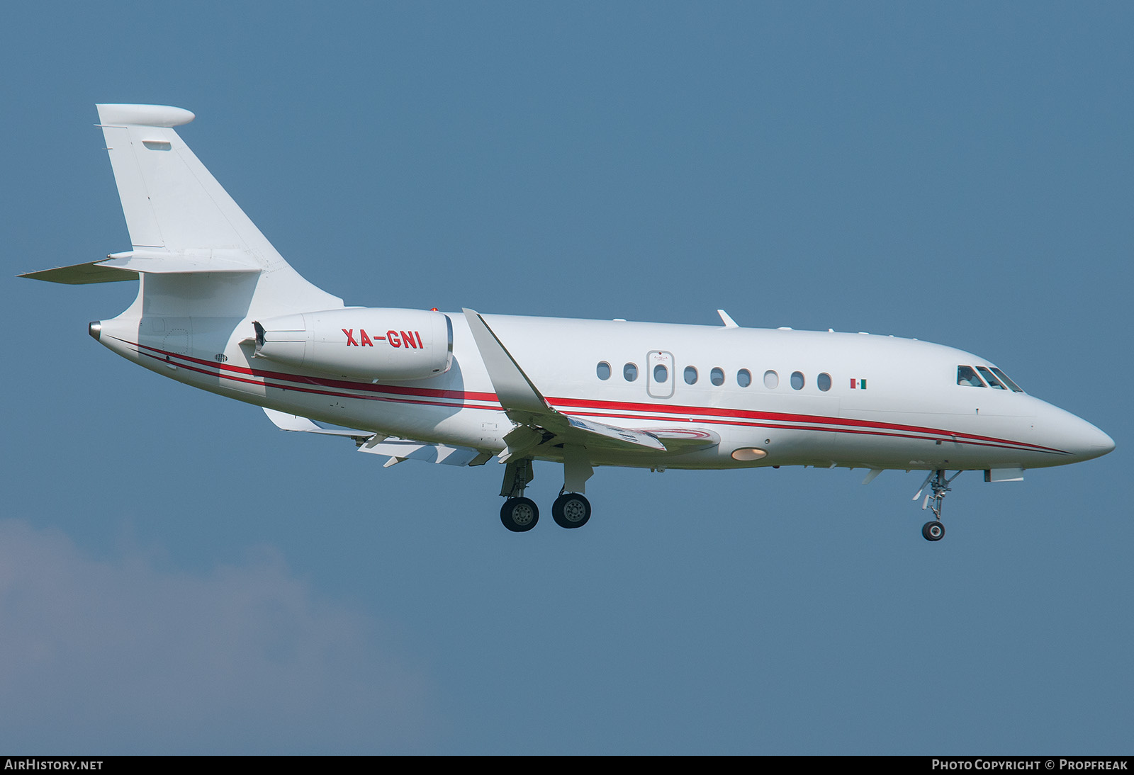 Aircraft Photo of XA-GNI | Dassault Falcon 2000LX | AirHistory.net #764138