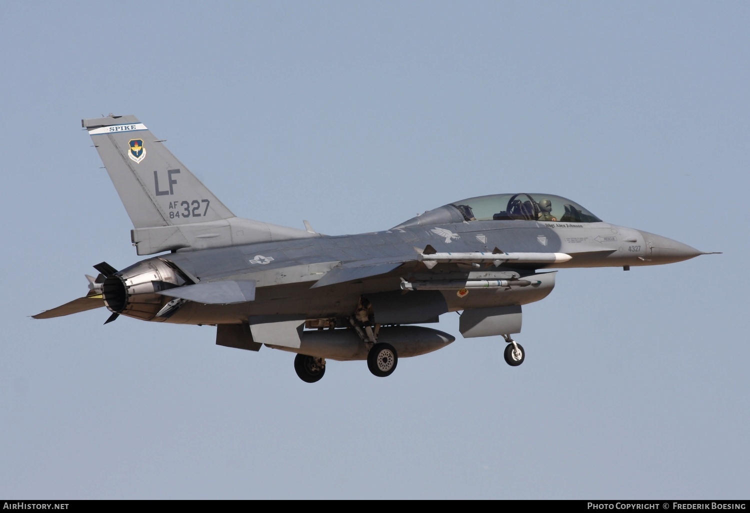 Aircraft Photo of 84-1327 / AF84-327 | Lockheed Martin F-16D Fighting Falcon | USA - Air Force | AirHistory.net #764154