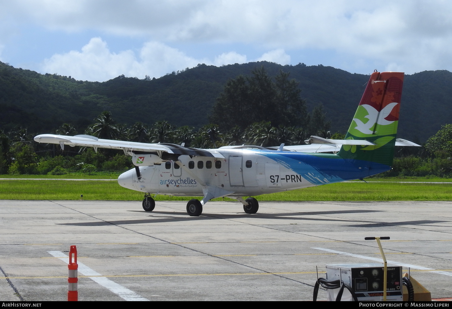 Aircraft Photo of S7-PRN | Viking DHC-6-400 Twin Otter | Air Seychelles | AirHistory.net #764160