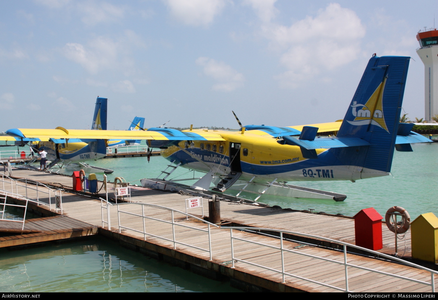 Aircraft Photo of 8Q-TMI | De Havilland Canada DHC-6-300 Twin Otter | Trans Maldivian Airways - TMA | AirHistory.net #764221