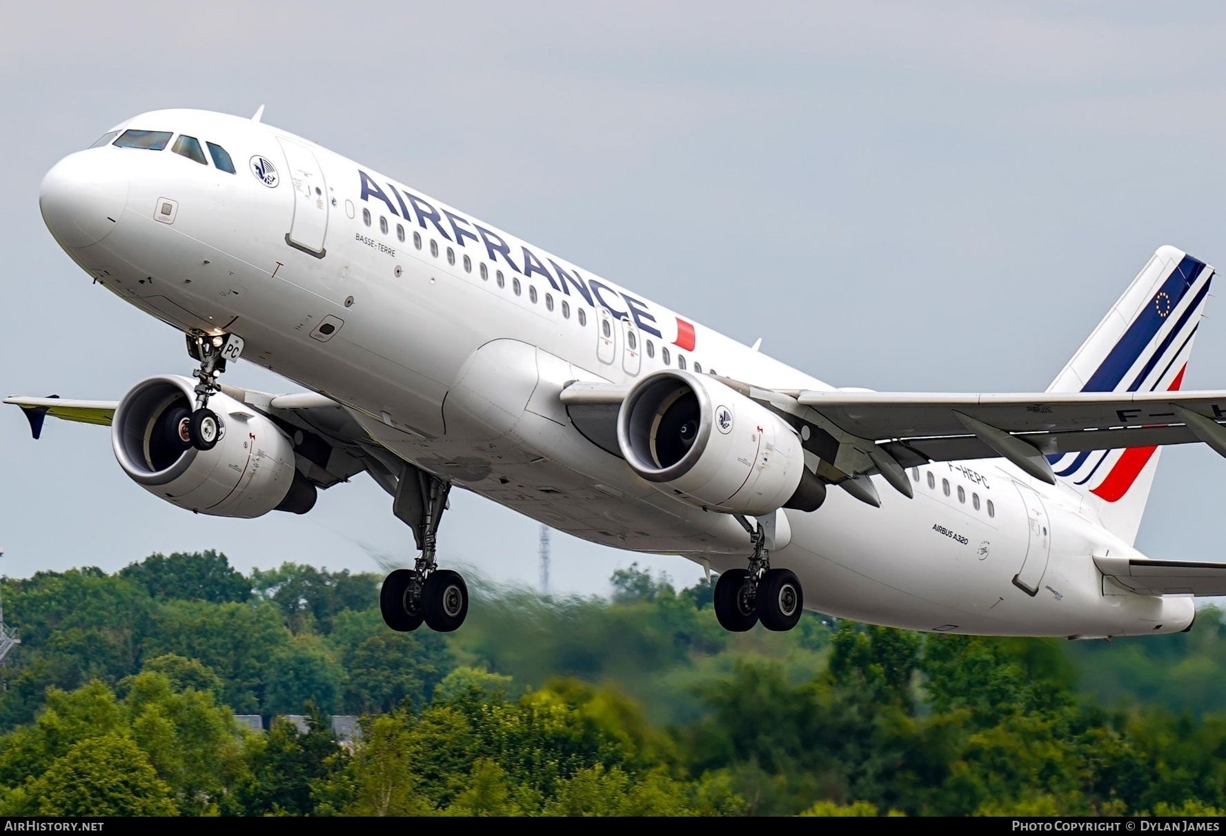 Aircraft Photo of F-HEPC | Airbus A320-214 | Air France | AirHistory.net #764289
