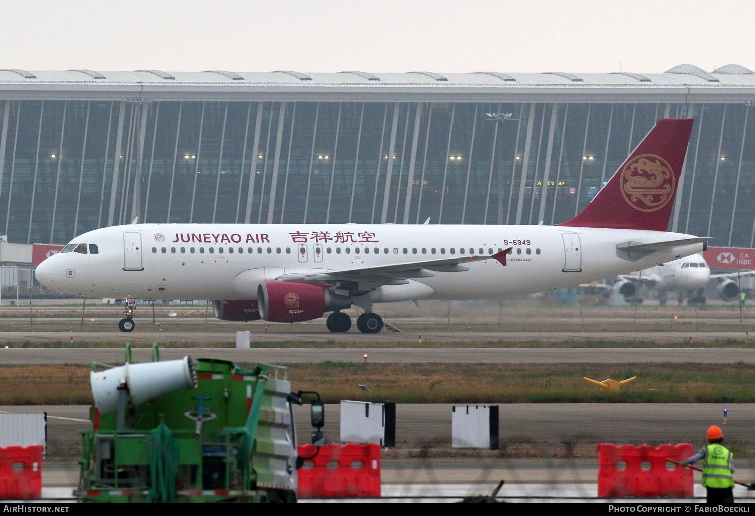 Aircraft Photo of B-6949 | Airbus A320-214 | Juneyao Airlines | AirHistory.net #764316