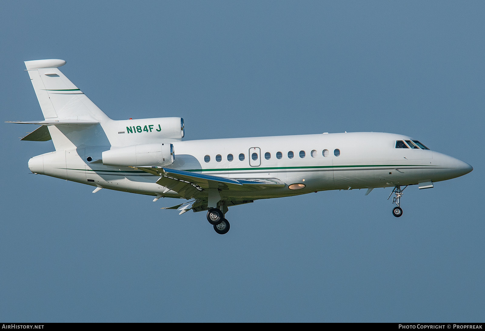 Aircraft Photo of N184JF | Dassault Falcon 900C | AirHistory.net #764328