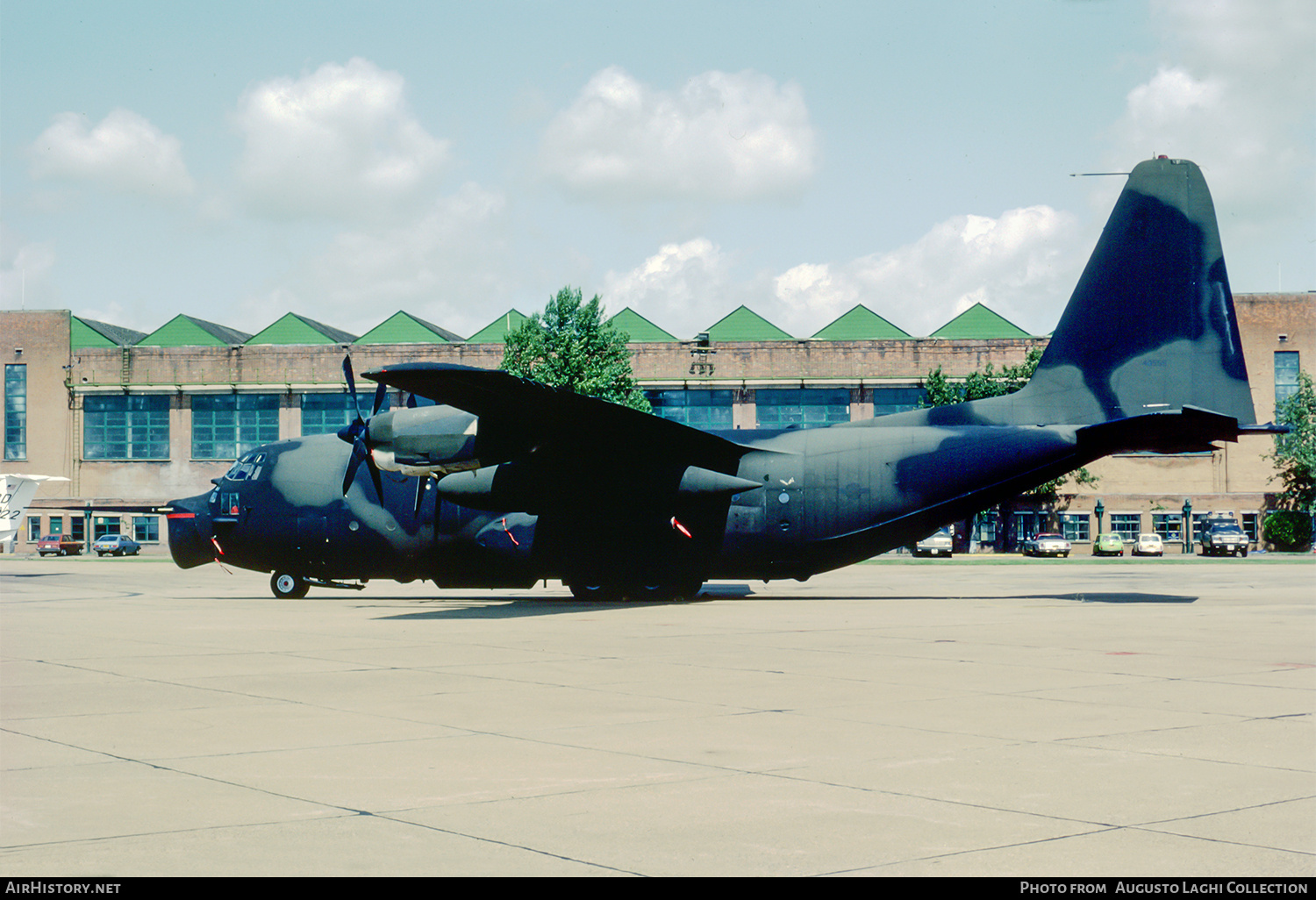 Aircraft Photo of 64-0555 / 40555 | Lockheed MC-130E Hercules (L-382) | USA - Air Force | AirHistory.net #764356