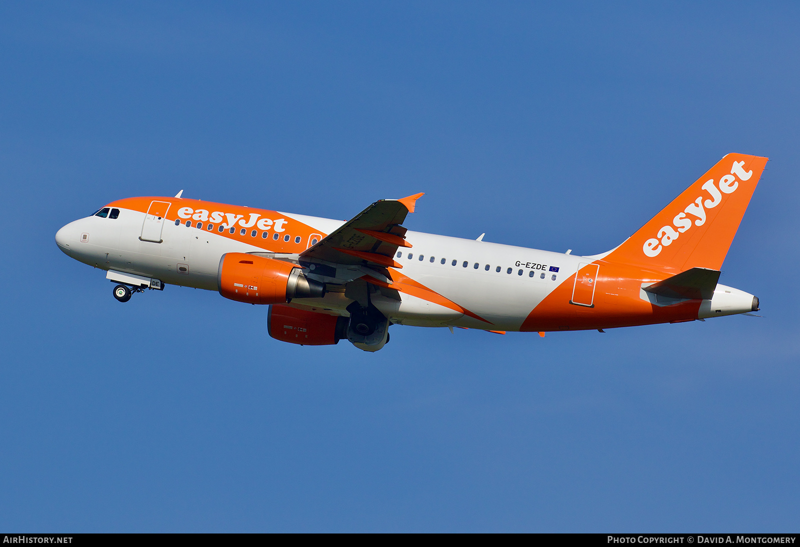 Aircraft Photo of G-EZDE | Airbus A319-111 | EasyJet | AirHistory.net #764420