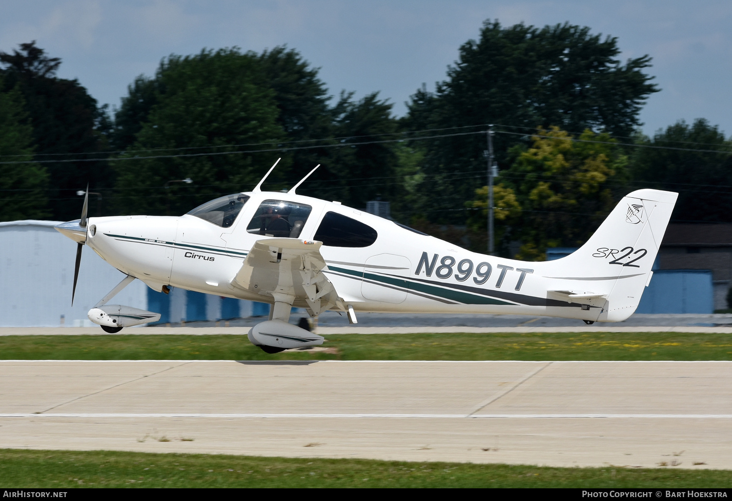 Aircraft Photo of N899TT | Cirrus SR-22 G1 | AirHistory.net #764452