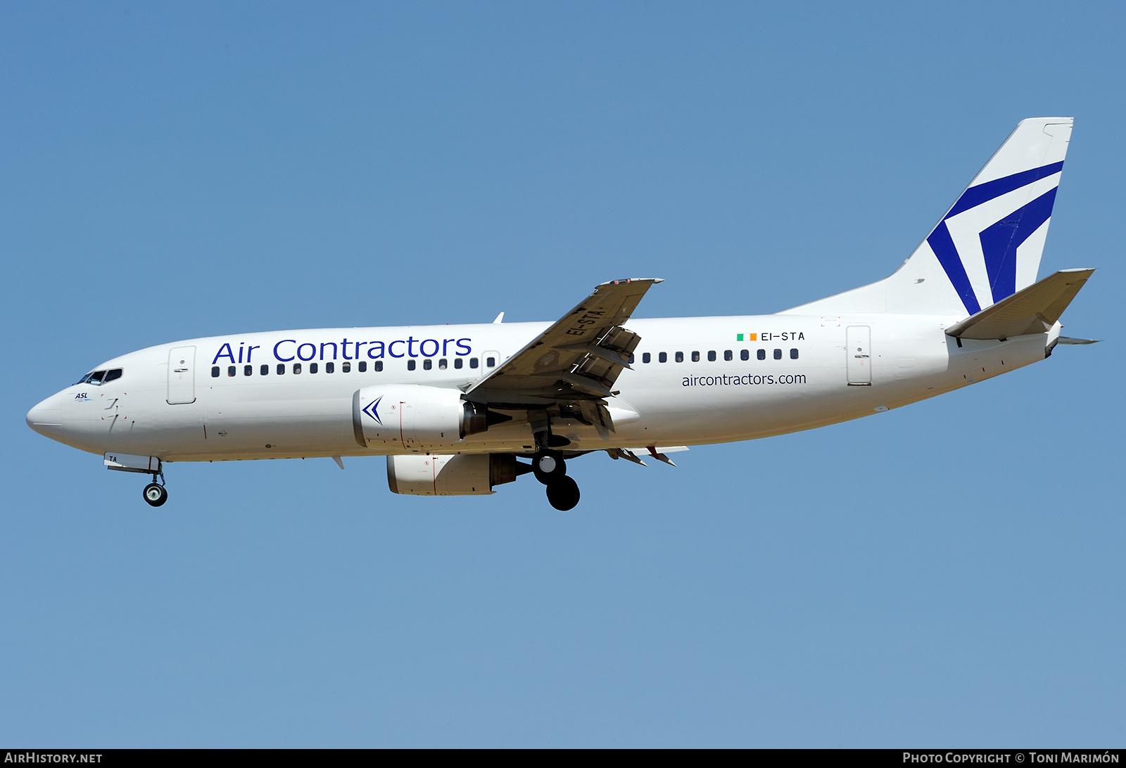 Aircraft Photo of EI-STA | Boeing 737-31S | Air Contractors | AirHistory.net #764507