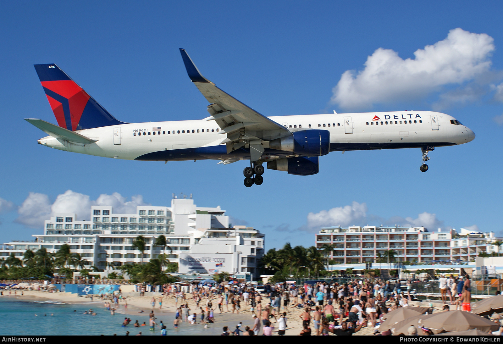 Aircraft Photo of N696DL | Boeing 757-232 | Delta Air Lines | AirHistory.net #764516