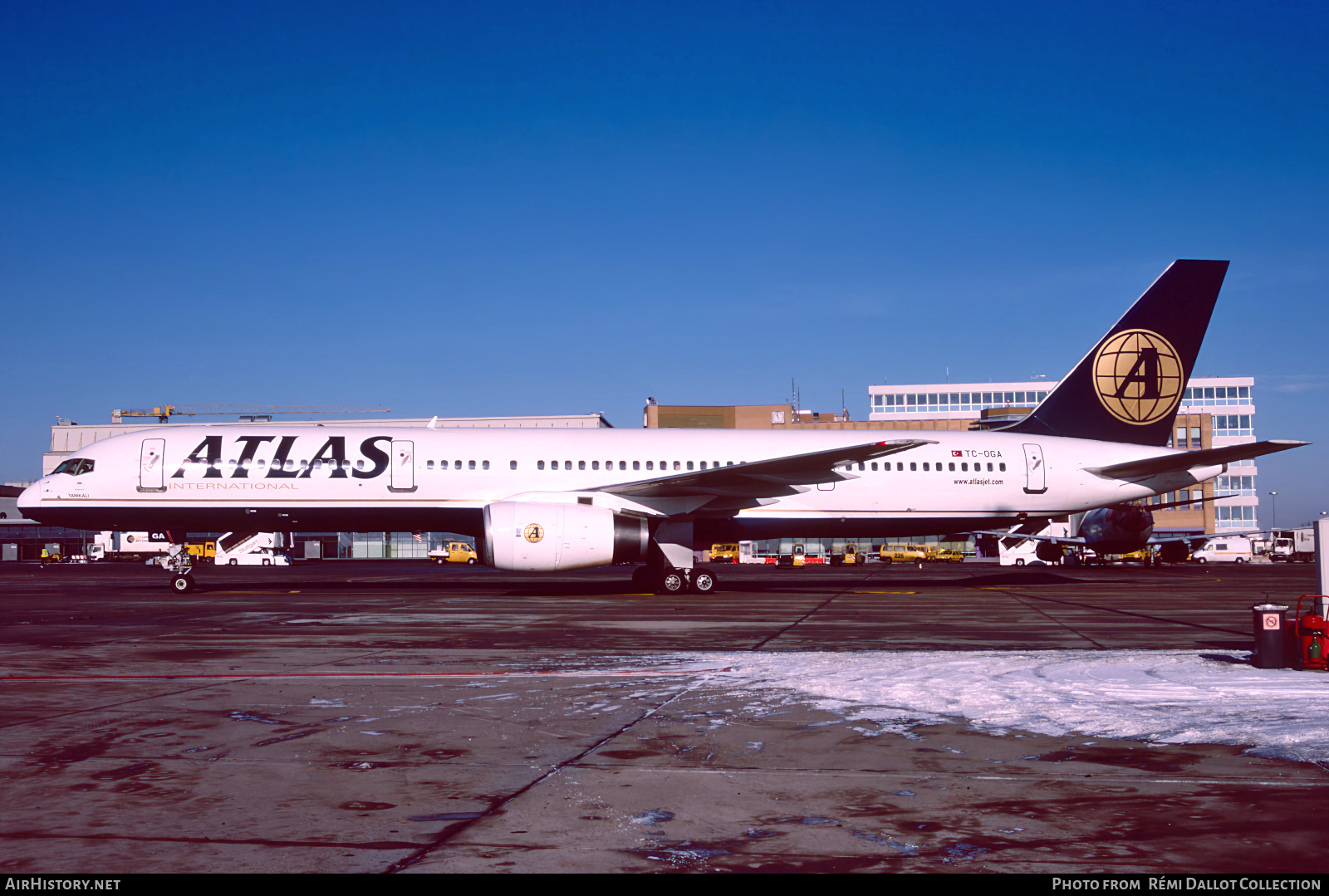 Aircraft Photo of TC-OGA | Boeing 757-225 | Atlasjet International Airways | AirHistory.net #764678