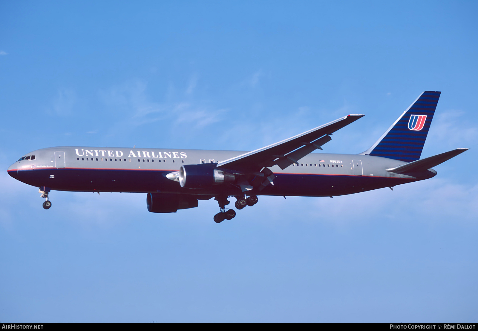 Aircraft Photo of N662UA | Boeing 767-322/ER | United Airlines | AirHistory.net #764713