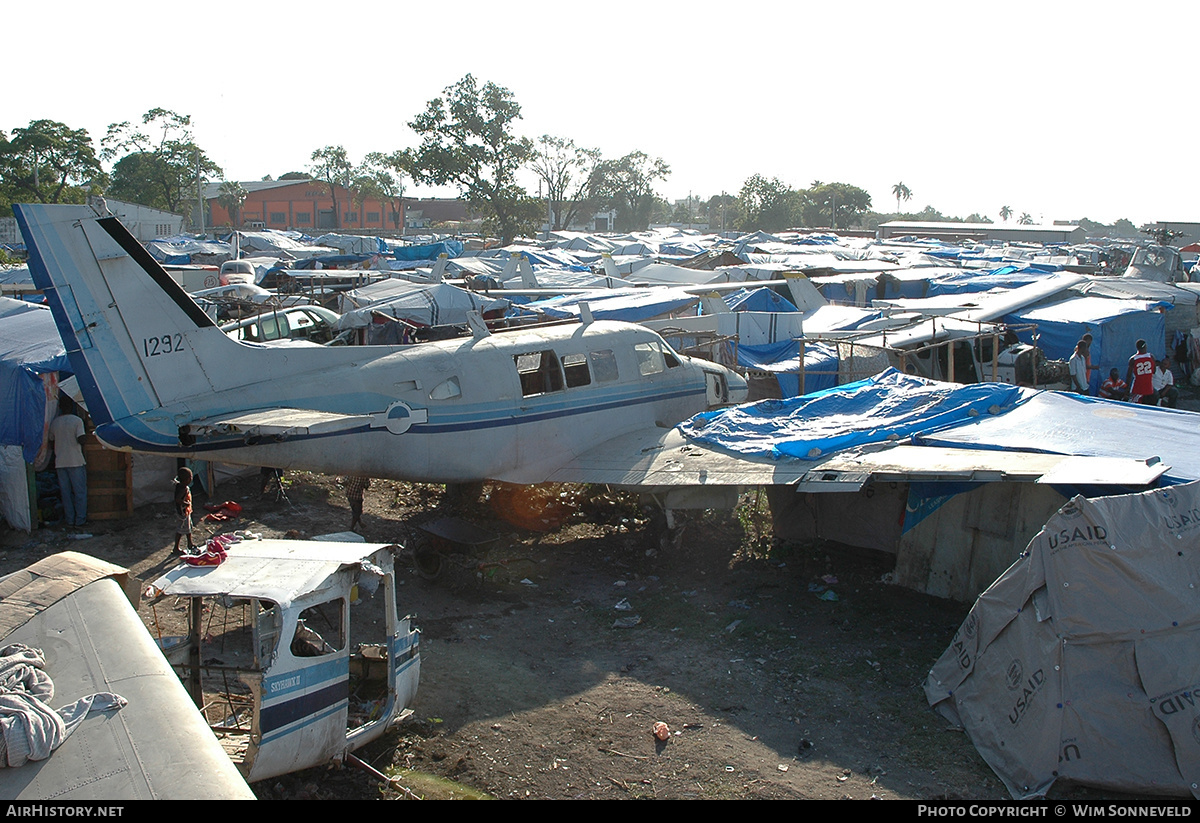 Aircraft Photo of 1292 | Beech 65-80 Queen Air | Haiti - Air Force | AirHistory.net #764895