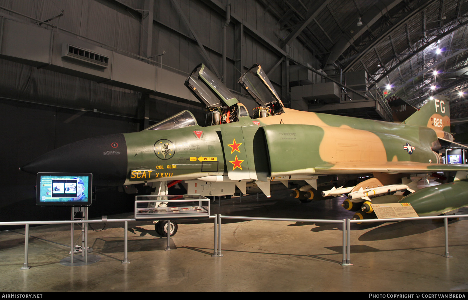 Aircraft Photo of 64-0829 / AF40-829 | McDonnell F-4C Phantom II | USA - Air Force | AirHistory.net #764898