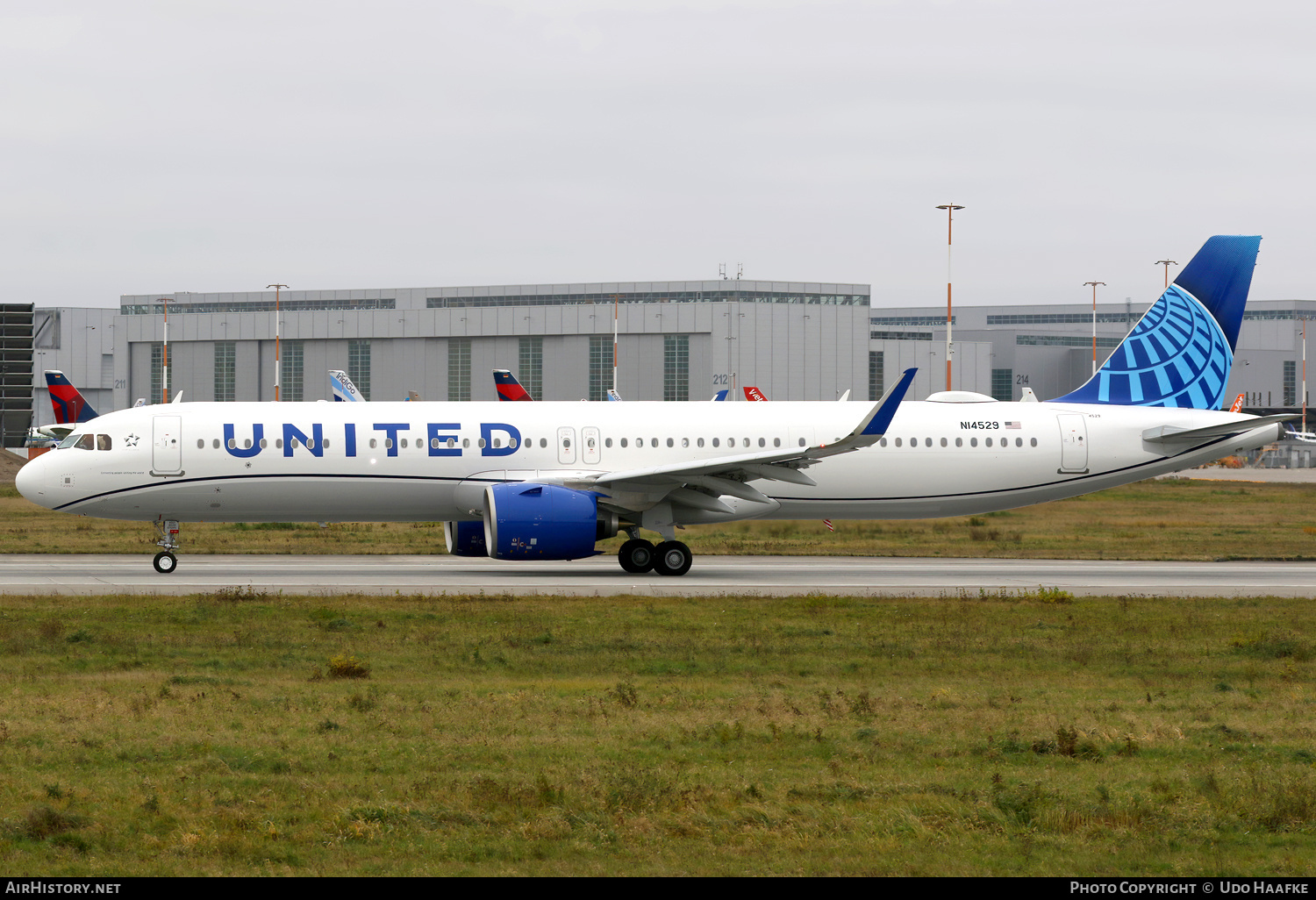 Aircraft Photo of N14529 | Airbus A321-271NX | United Airlines | AirHistory.net #764958