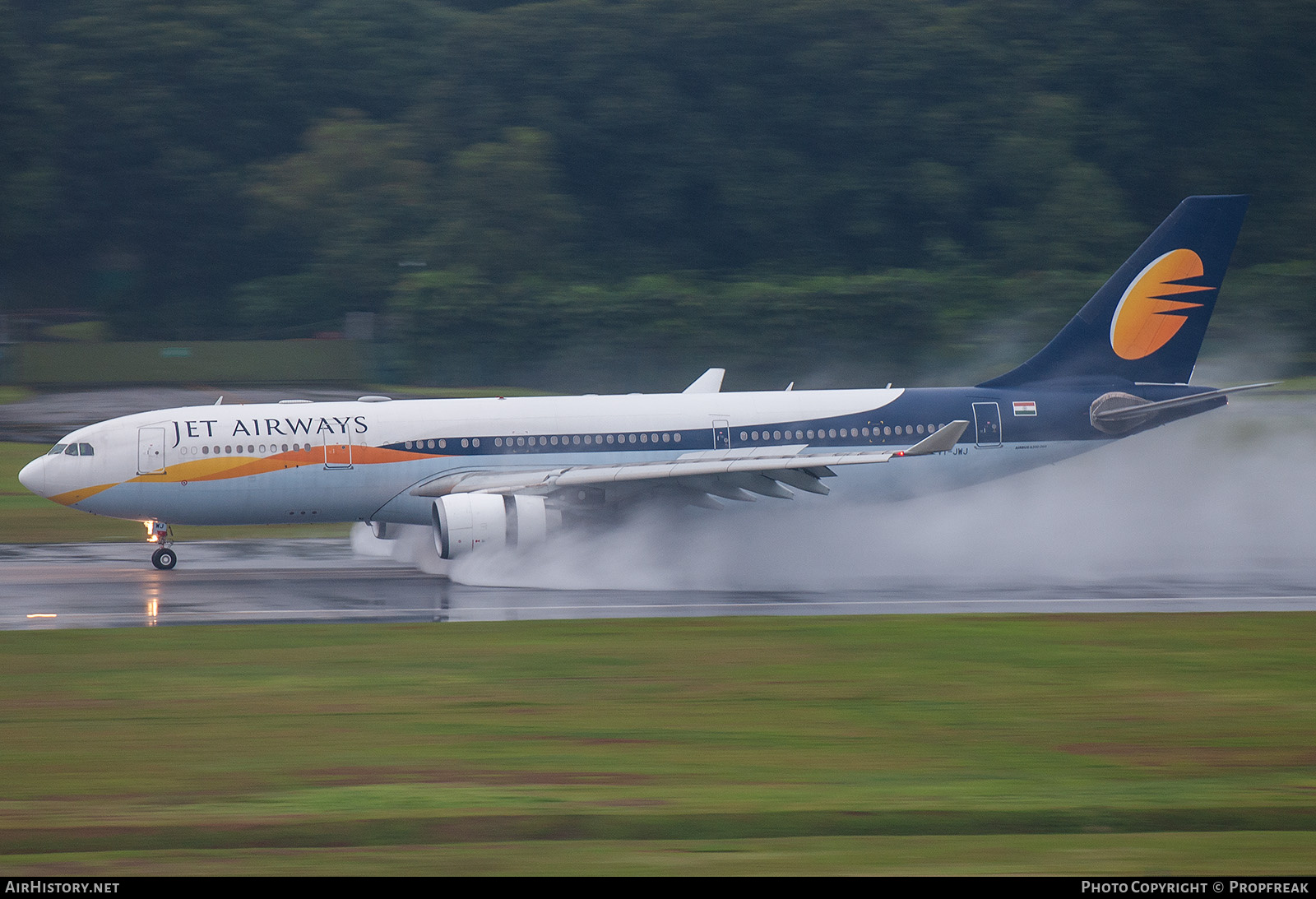 Aircraft Photo of VT-JWJ | Airbus A330-202 | Jet Airways | AirHistory.net #764960