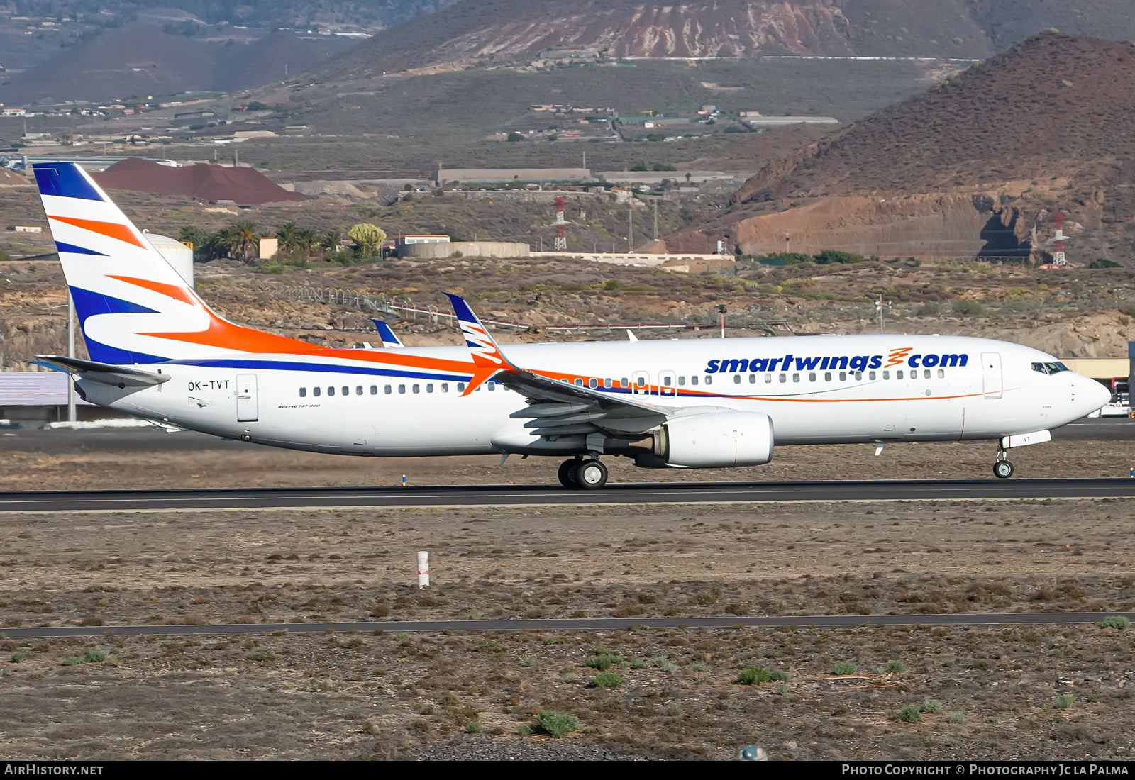 Aircraft Photo of OK-TVT | Boeing 737-86N | Smartwings | AirHistory.net #764997