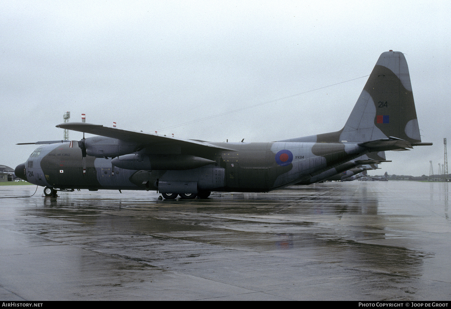 Aircraft Photo of XV214 | Lockheed C-130K Hercules C3P (L-382) | UK - Air Force | AirHistory.net #765143