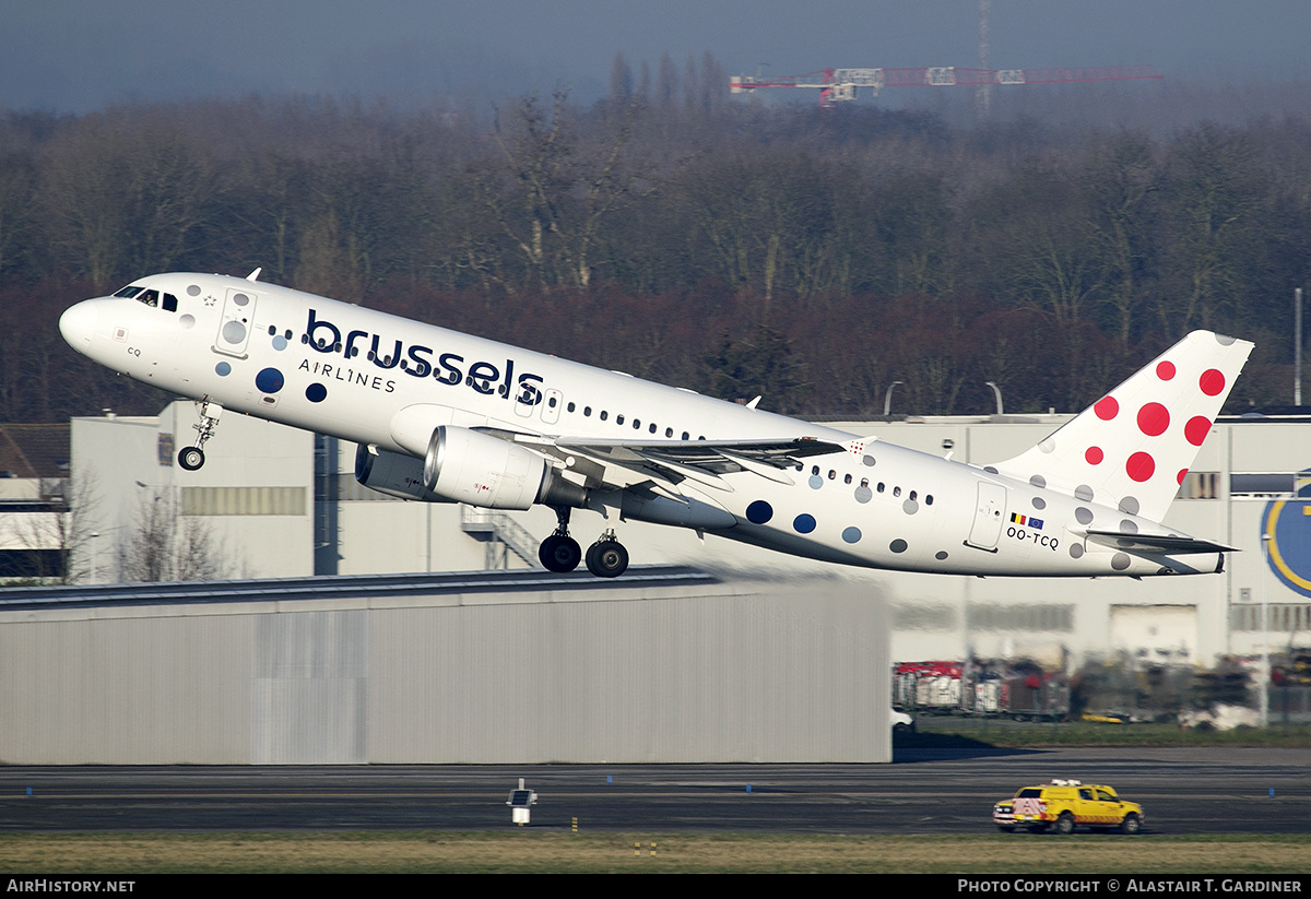 Aircraft Photo of OO-TCQ | Airbus A320-214 | Brussels Airlines | AirHistory.net #765228