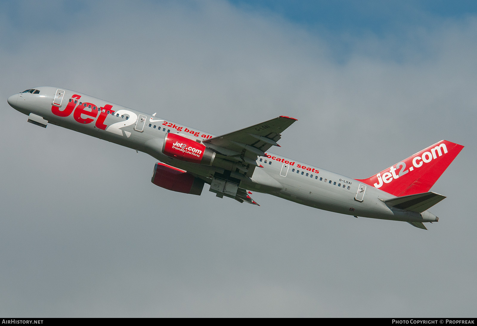 Aircraft Photo of G-LSAI | Boeing 757-21B | Jet2 | AirHistory.net #765247