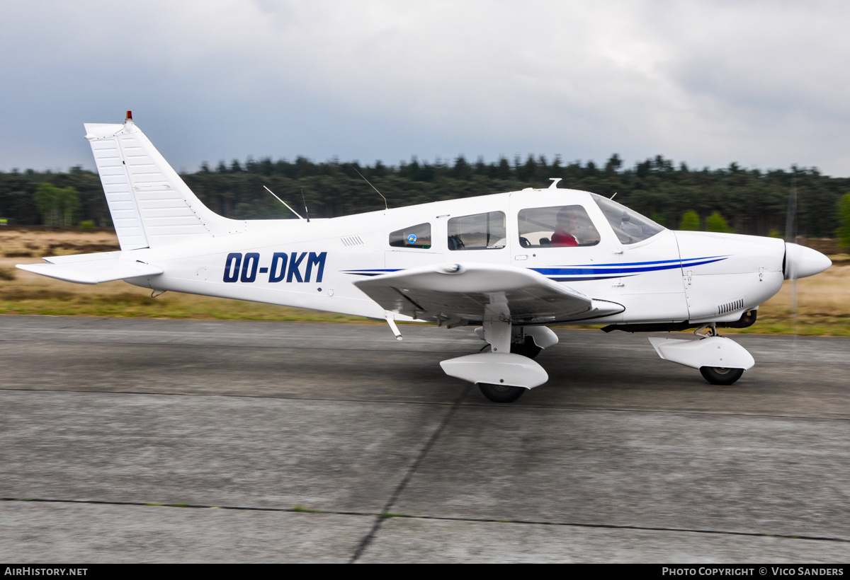 Aircraft Photo of OO-DKM | Piper PA-28-181 Cherokee Archer II | Vliegclub Grimbergen | AirHistory.net #765260