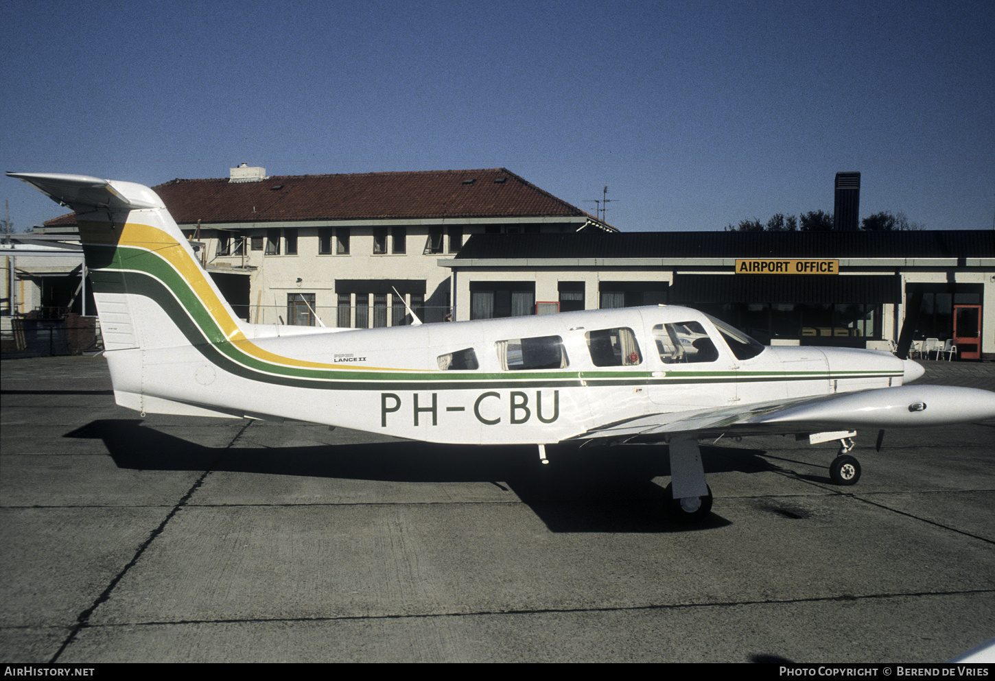 Aircraft Photo of PH-CBU | Piper PA-32RT-300 Lance II | AirHistory.net #765301