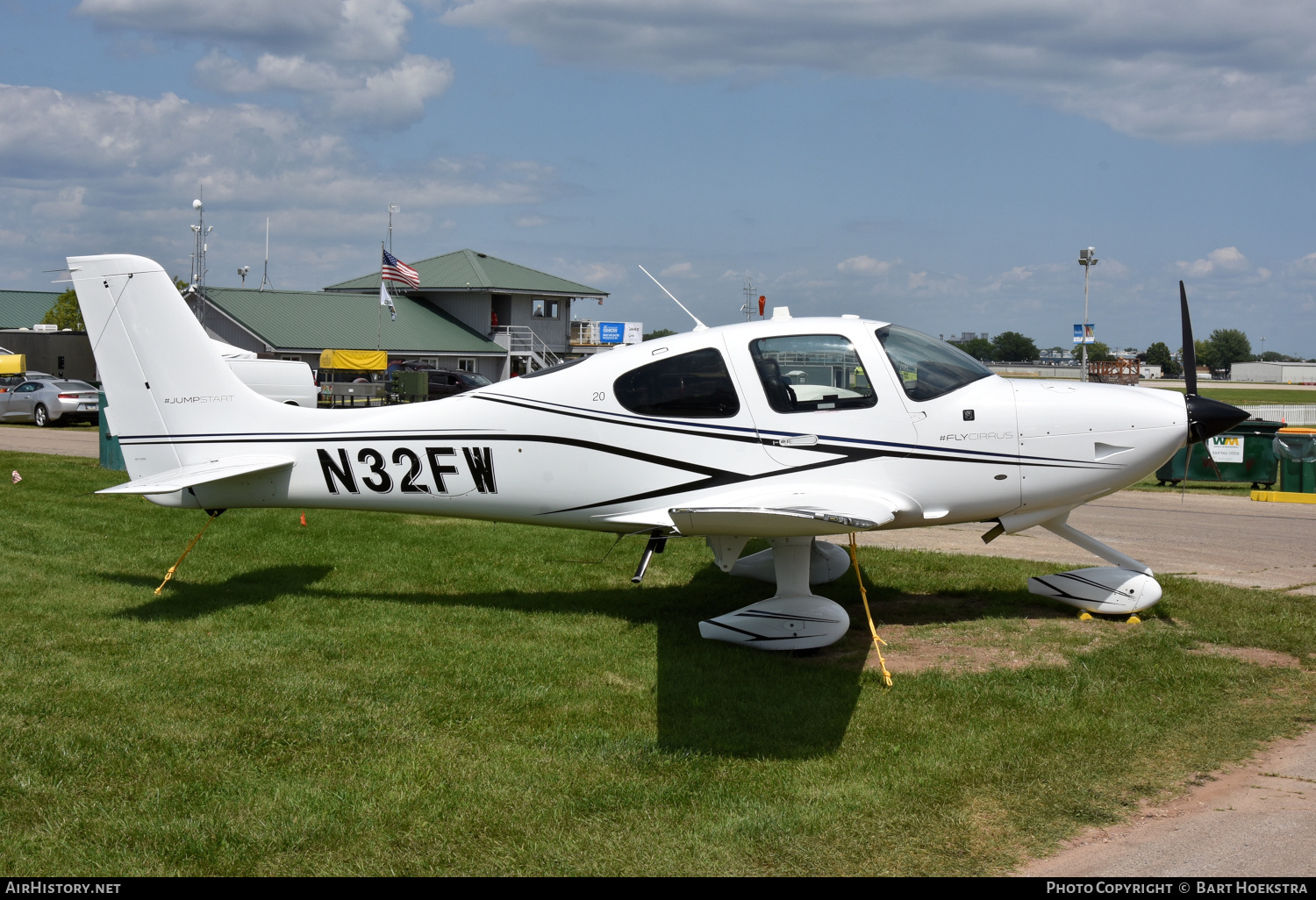 Aircraft Photo of N32FW | Cirrus SR-20 G6 | AirHistory.net #765308