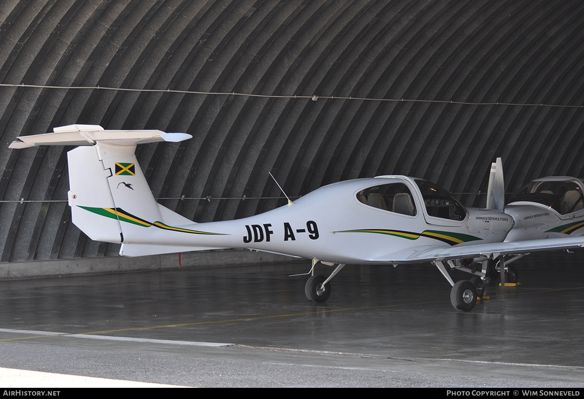 Aircraft Photo of JDF A-9 | Diamond DA40 Diamond Star | Jamaica - Air Force | AirHistory.net #765321