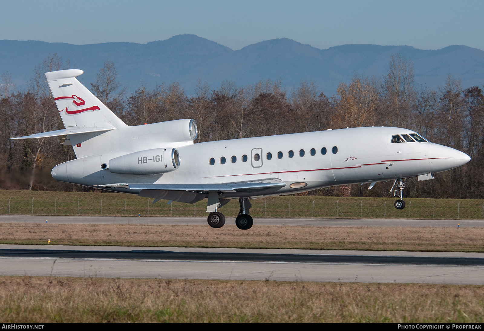 Aircraft Photo of HB-IGI | Dassault Falcon 900EX | Cat Aviation | AirHistory.net #765379
