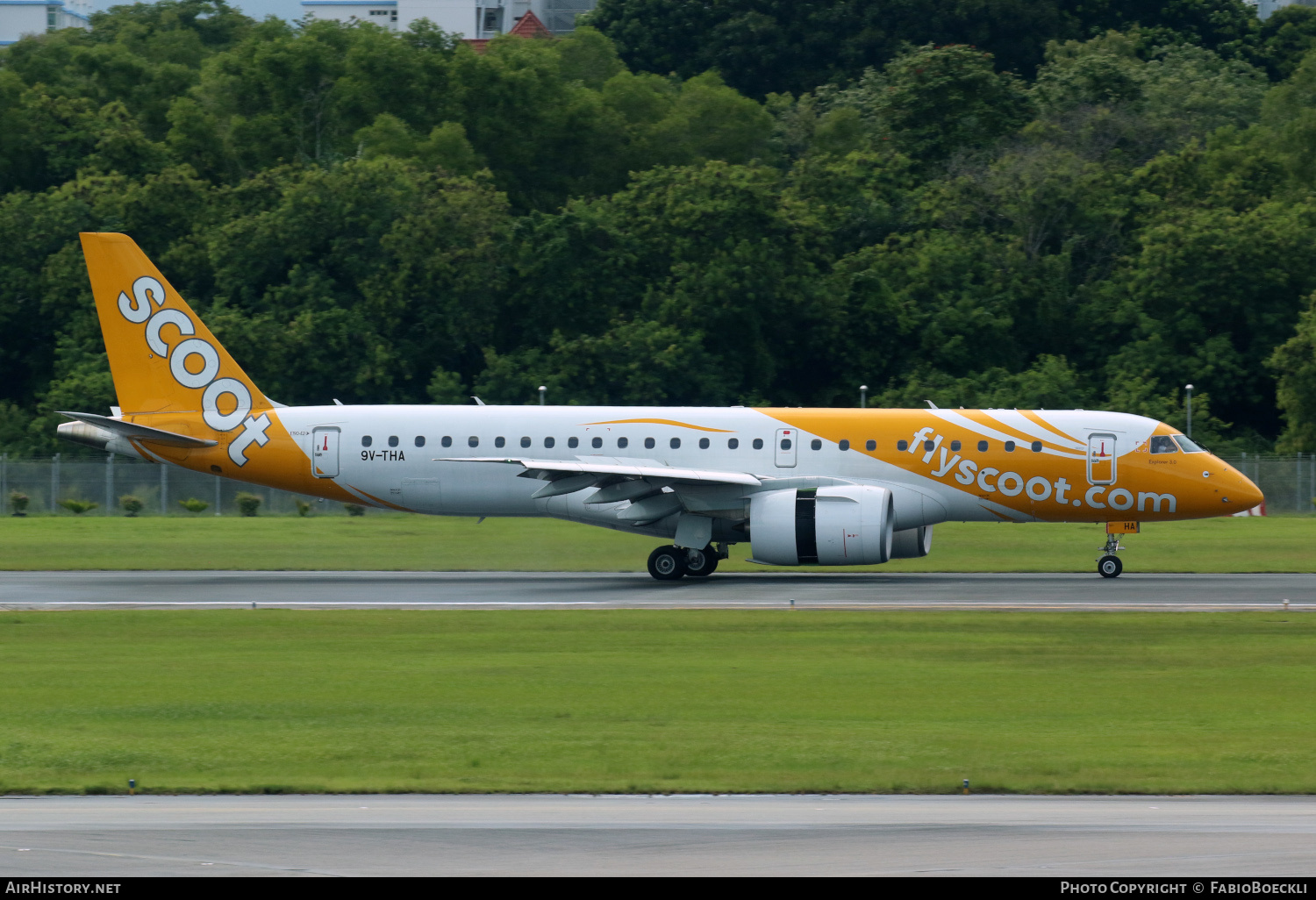 Aircraft Photo of 9V-THA | Embraer 190-E2 (ERJ-190-300) | Scoot | AirHistory.net #765425