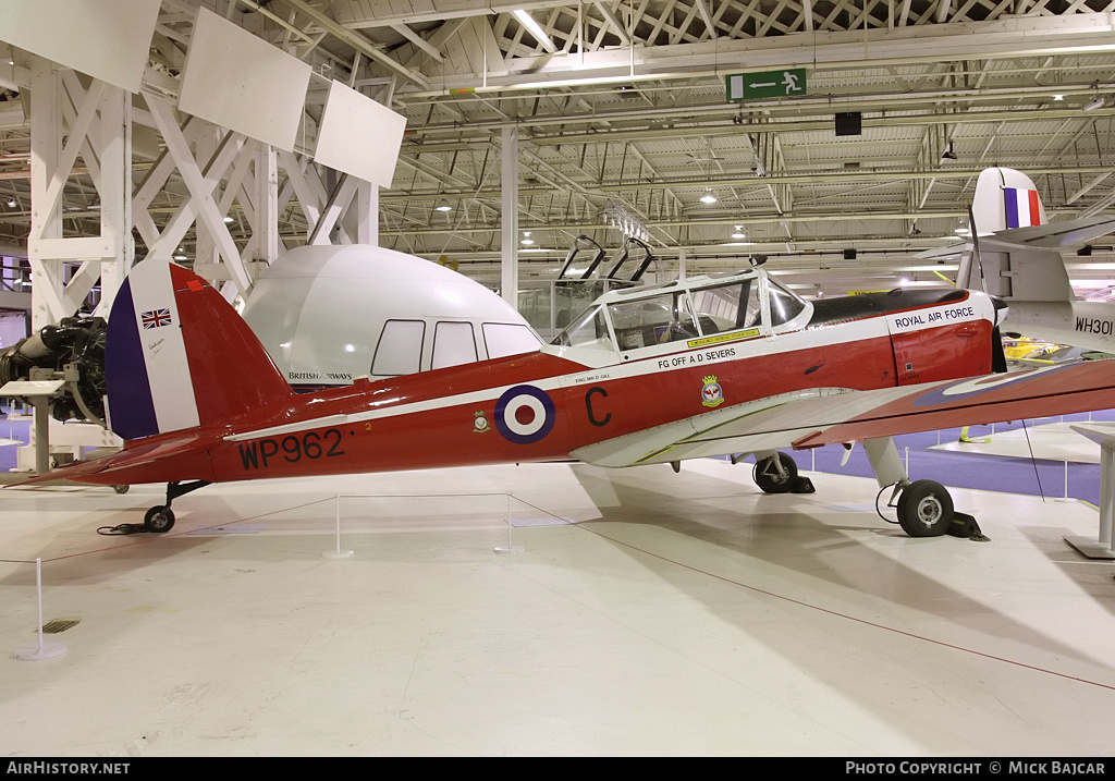 Aircraft Photo of WP962 | De Havilland DHC-1 Chipmunk T10 | UK - Air Force | AirHistory.net #765441