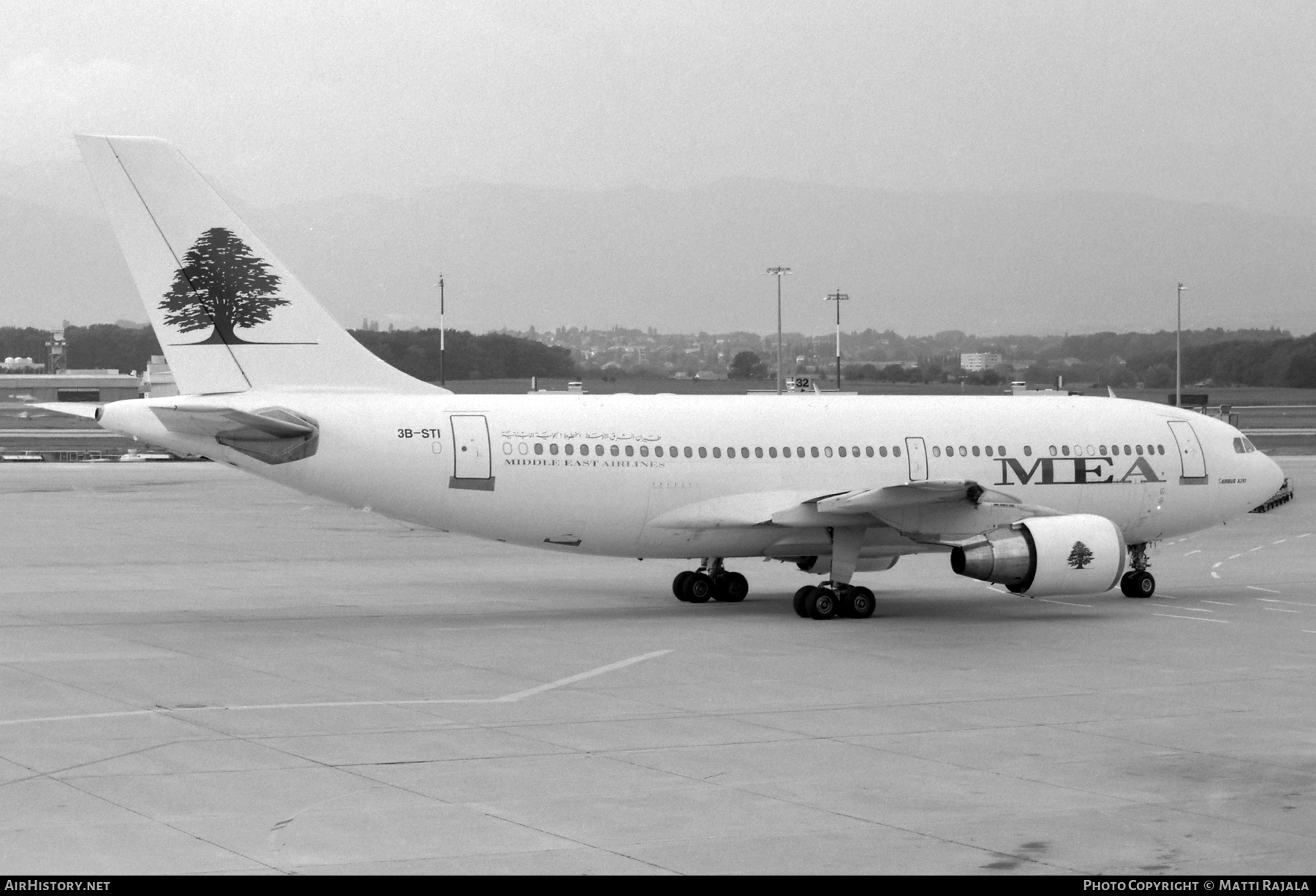 Aircraft Photo of 3B-STI | Airbus A310-222 | MEA - Middle East Airlines | AirHistory.net #765466