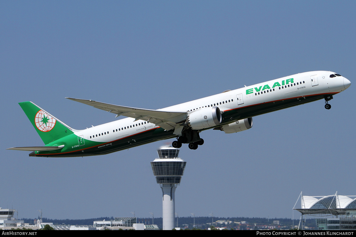 Aircraft Photo of B-17806 | Boeing 787-10 Dreamliner | EVA Air | AirHistory.net #765522