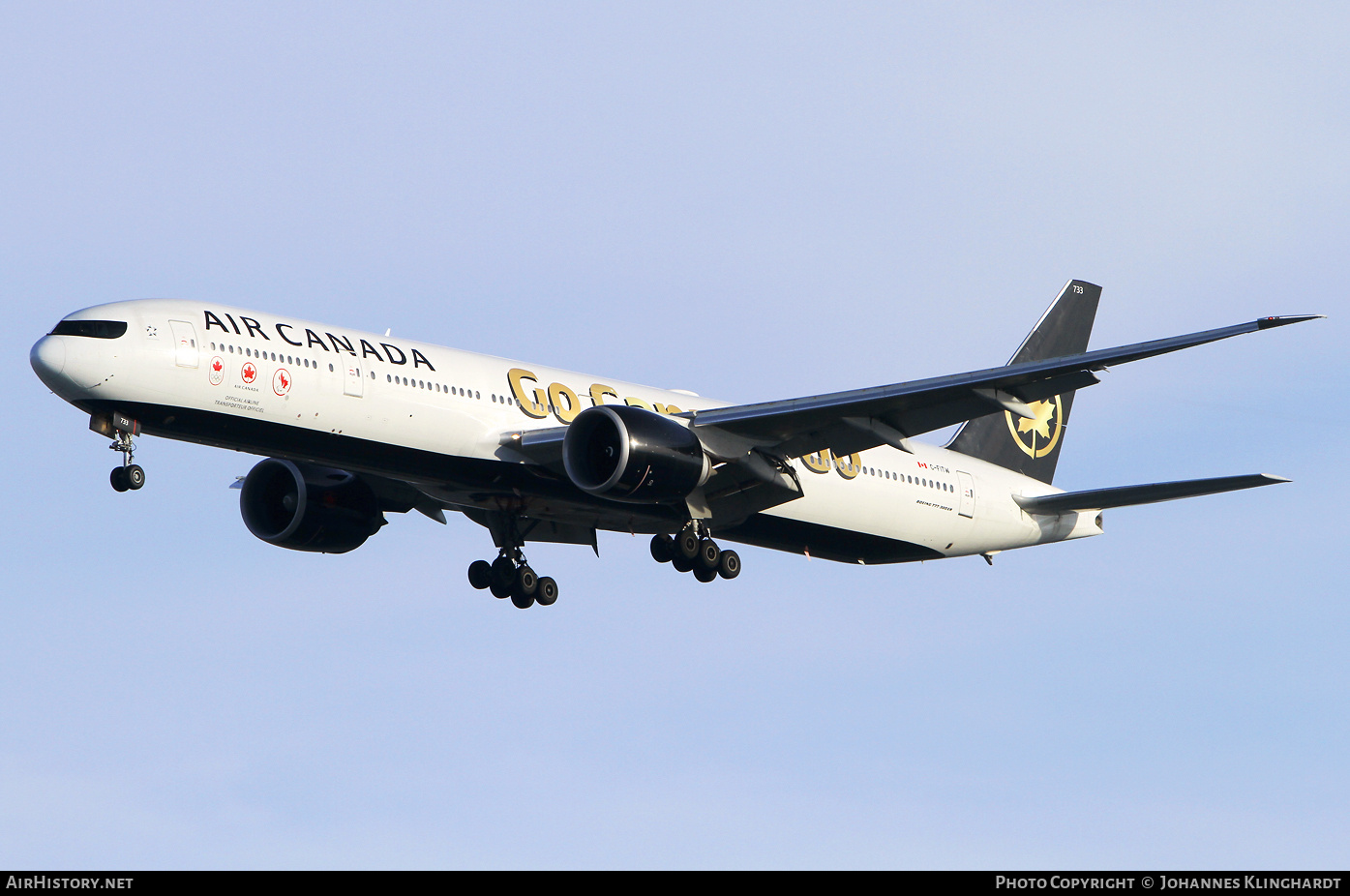 Aircraft Photo of C-FITW | Boeing 777-333/ER | Air Canada | AirHistory.net #765542