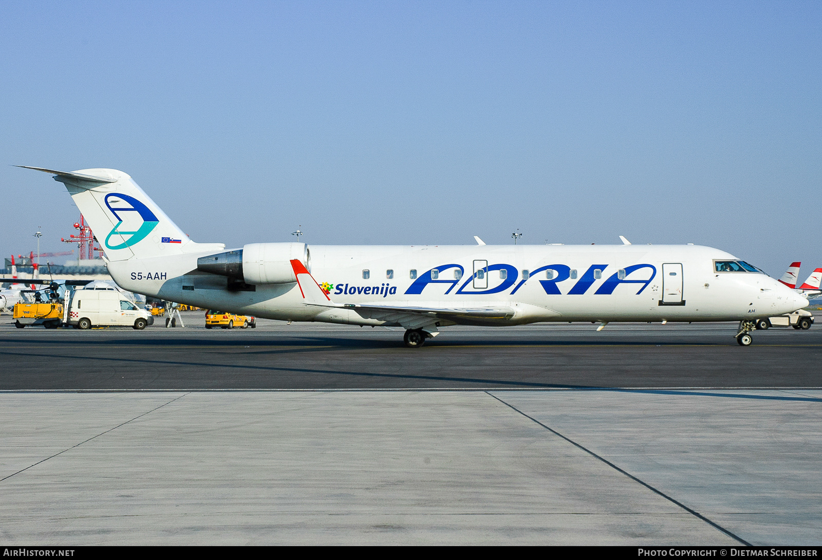 Aircraft Photo of S5-AAH | Canadair CRJ-100LR (CL-600-2B19) | Adria Airways | AirHistory.net #765552