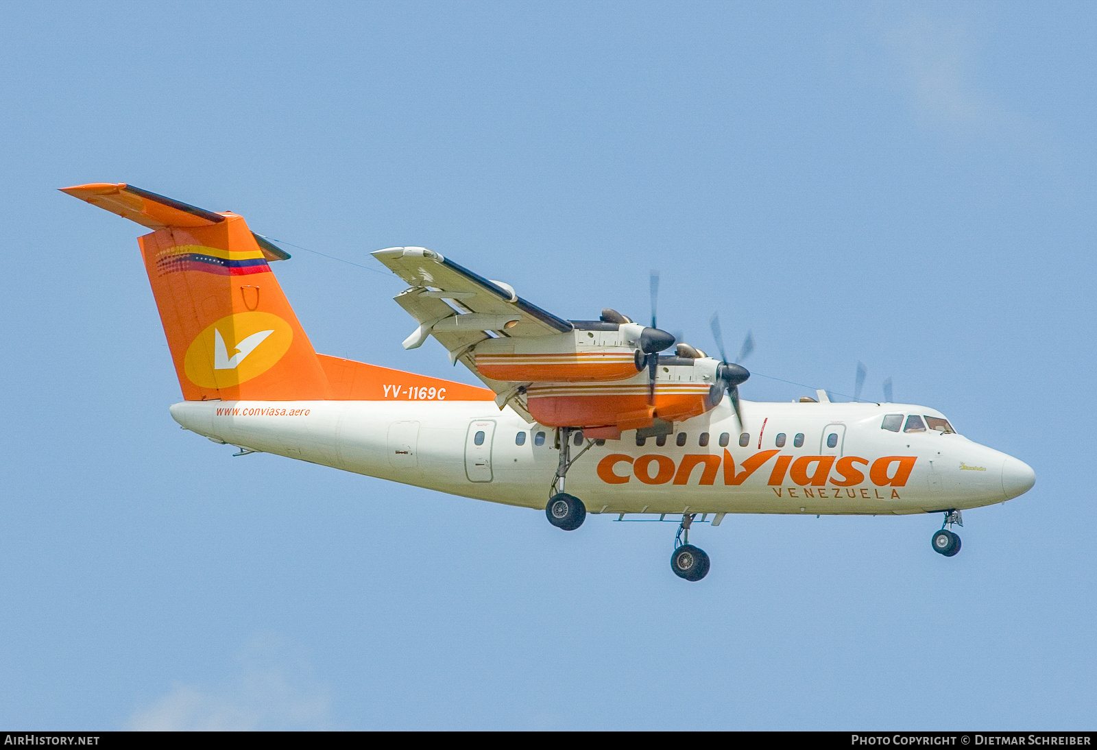Aircraft Photo of YV1169C | De Havilland DHC-7-102 | Conviasa | AirHistory.net #765567