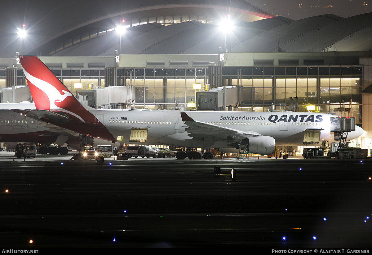 Aircraft Photo of VH-EBS | Airbus A330-202 | Qantas | AirHistory.net #765659