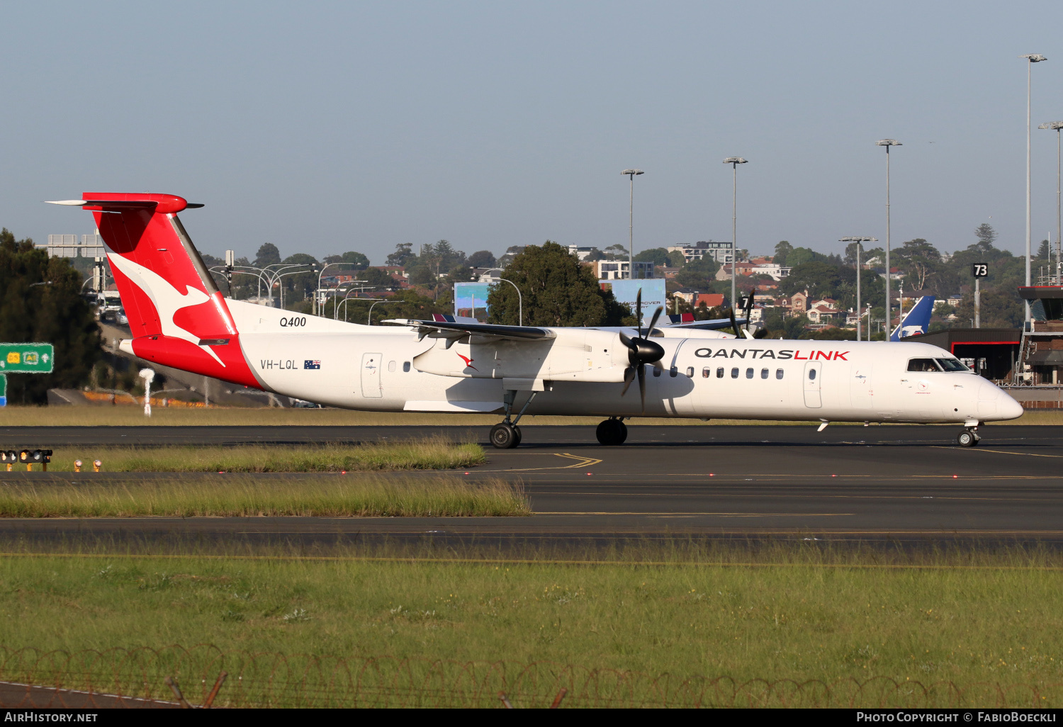 Aircraft Photo of VH-LQL | Bombardier DHC-8-402 Dash 8 | QantasLink | AirHistory.net #765736