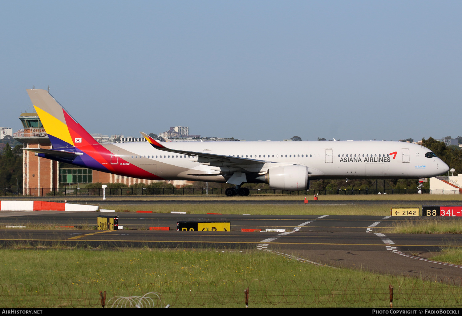 Aircraft Photo of HL8362 | Airbus A350-941 | Asiana Airlines | AirHistory.net #765768