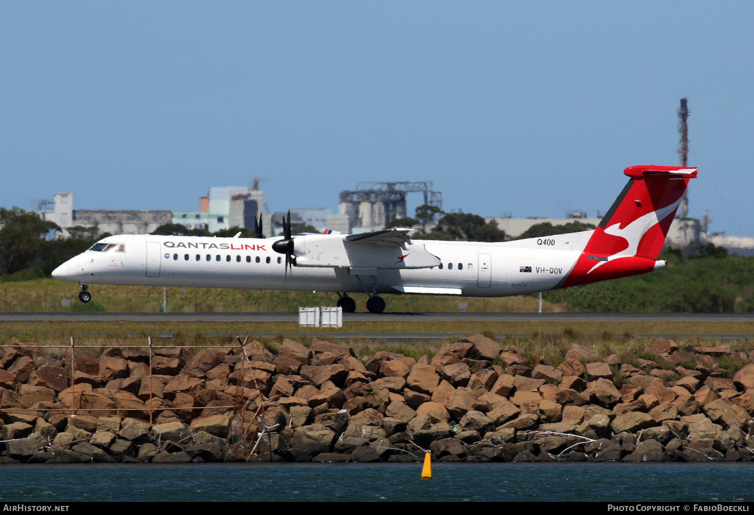 Aircraft Photo of VH-QOV | Bombardier DHC-8-402 Dash 8 | QantasLink | AirHistory.net #765778