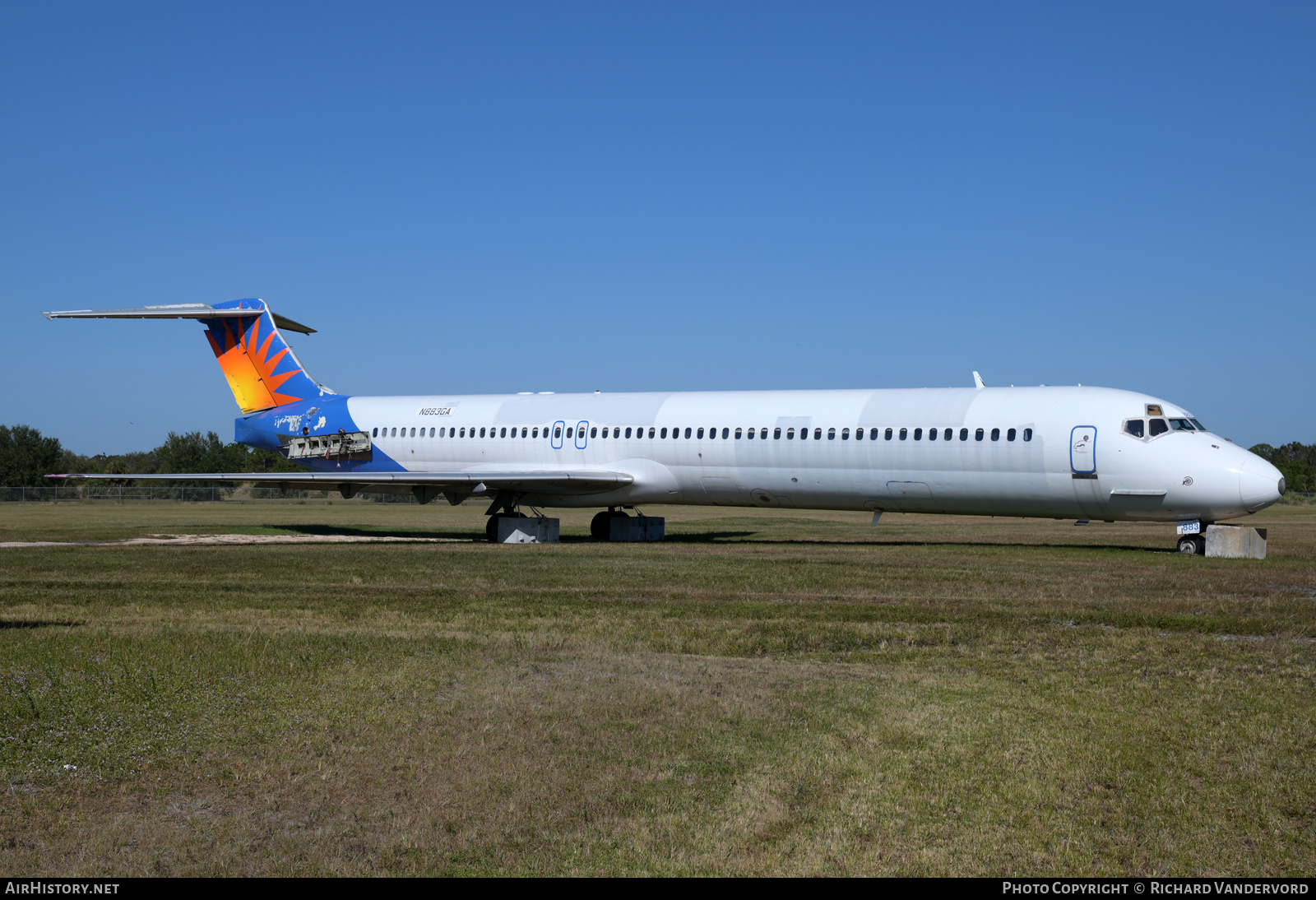 Aircraft Photo of N883GA | McDonnell Douglas MD-83 (DC-9-83) | Allegiant Air | AirHistory.net #765867