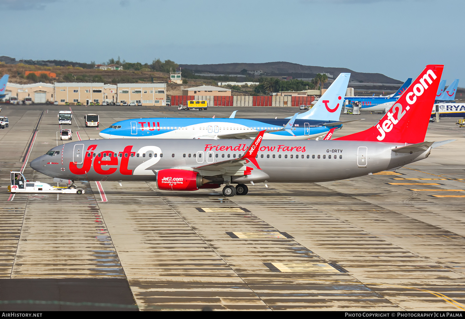 Aircraft Photo of G-DRTV | Boeing 737-8AL | Jet2 | AirHistory.net #765869