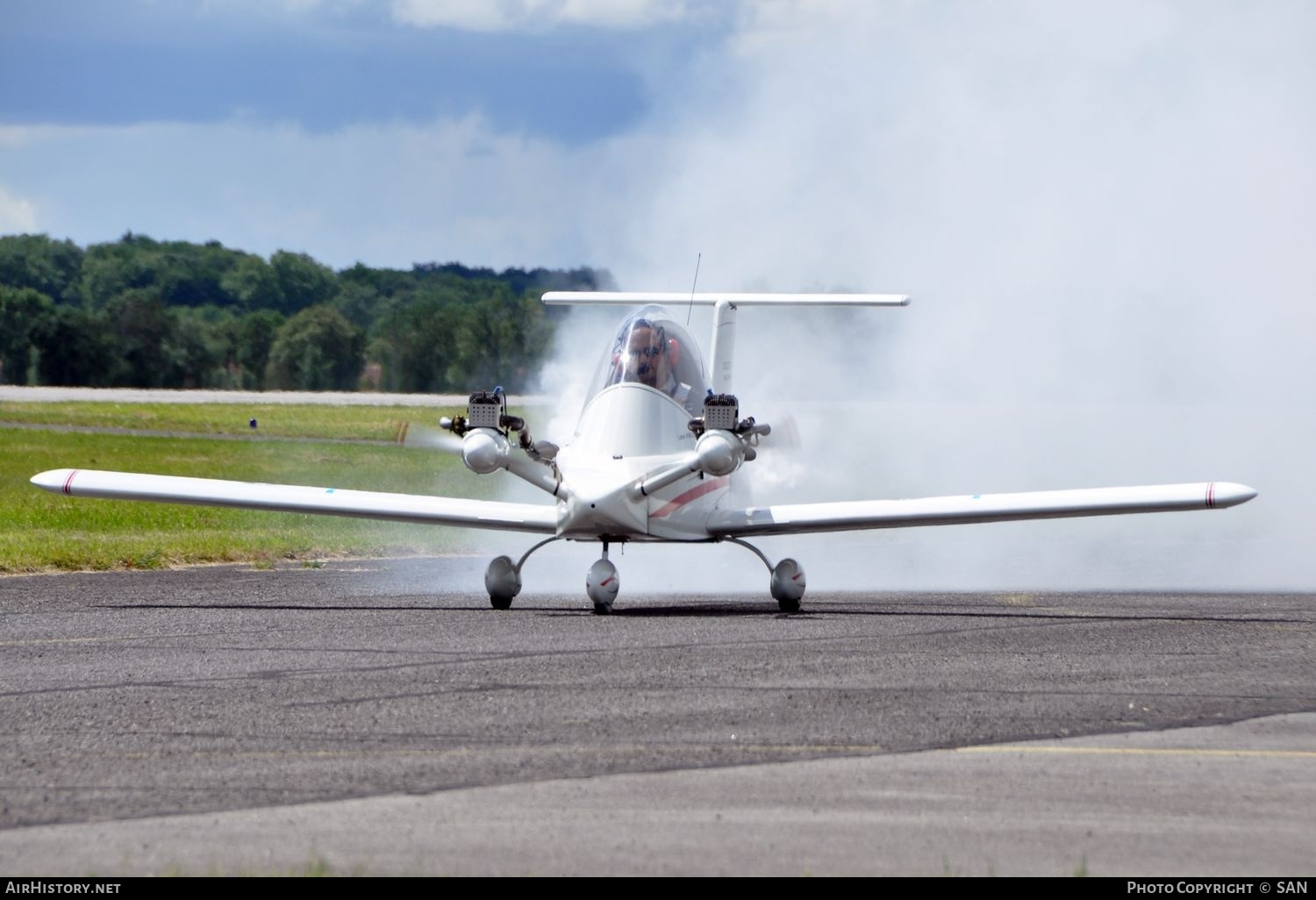 Aircraft Photo of F-PLIO | Colomban MC-15 Cri-Cri | AirHistory.net #765916