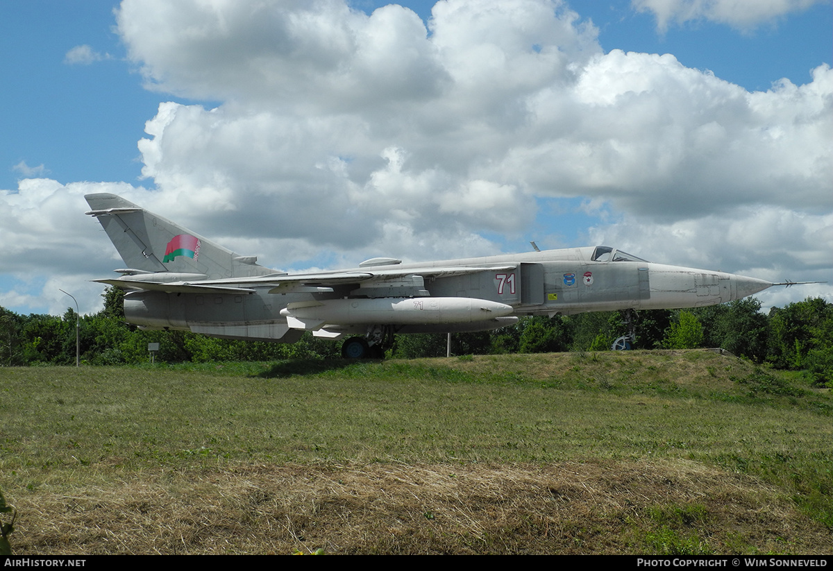 Aircraft Photo of 71 white | Sukhoi Su-24MR | Belarus - Air Force | AirHistory.net #765931