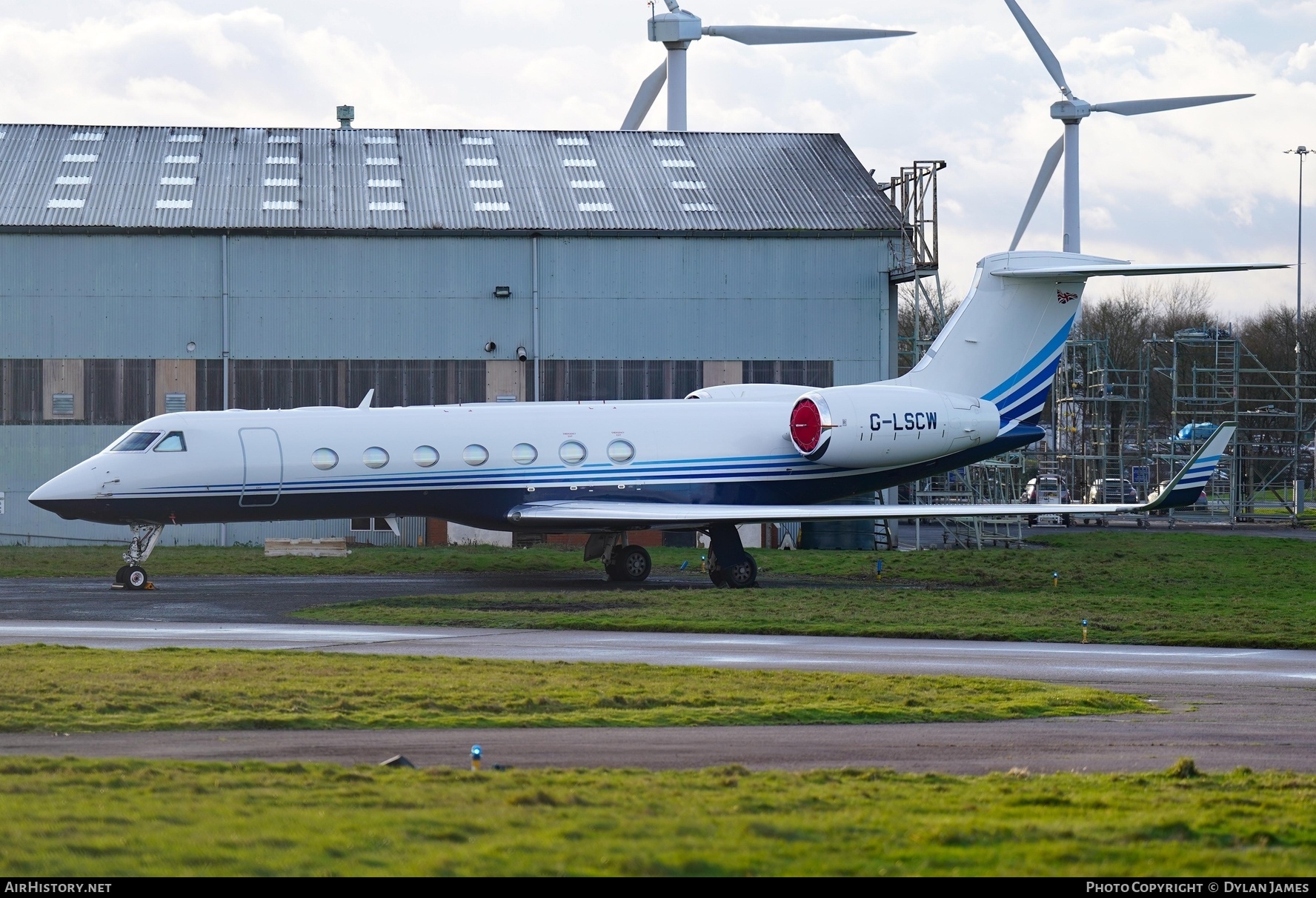 Aircraft Photo of G-LSCW | Gulfstream Aerospace G-V-SP Gulfstream G550 | AirHistory.net #766060